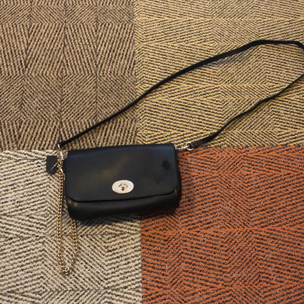 Classic black coach bag